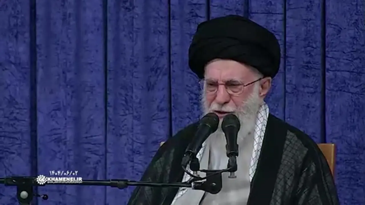 پاسخ صبح امروز رهبر انقلاب به یک پرسش: علت اصلی دشمنی آمریکا با ملت ایران چیست؟