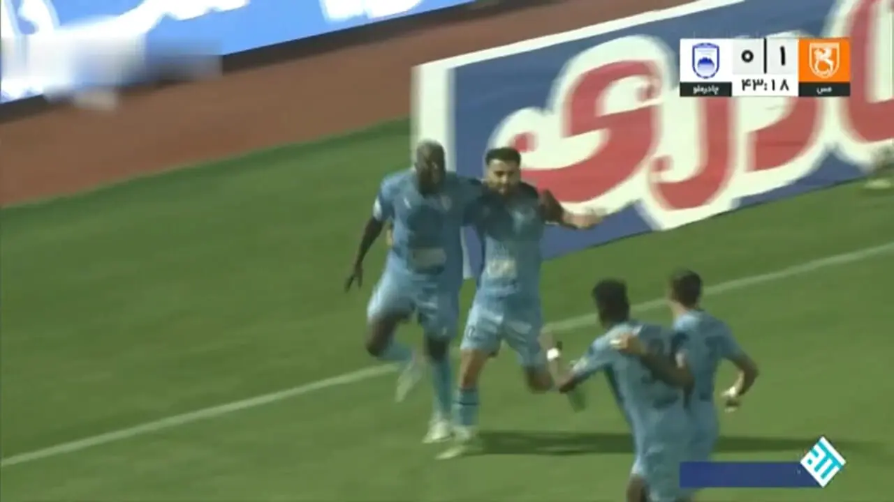 گل اول چادرملو به مس رفسنجان