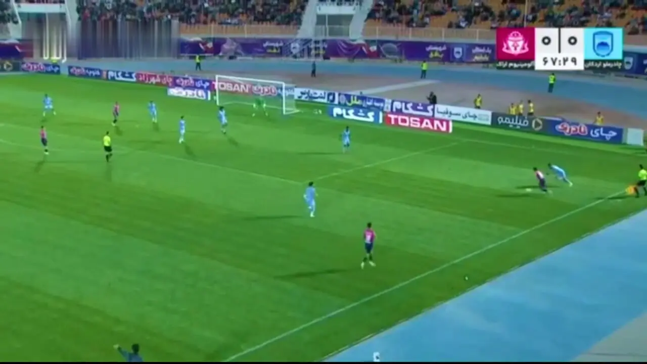 خلاصه بازی چادرملو 1 - آلومینیوم اراک 0