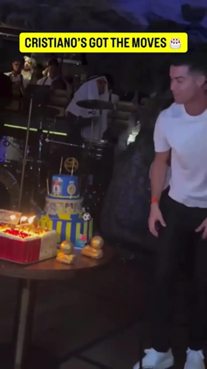 رقص و شادی کریستیانو رونالدو به مناسبت 41 سالگی!