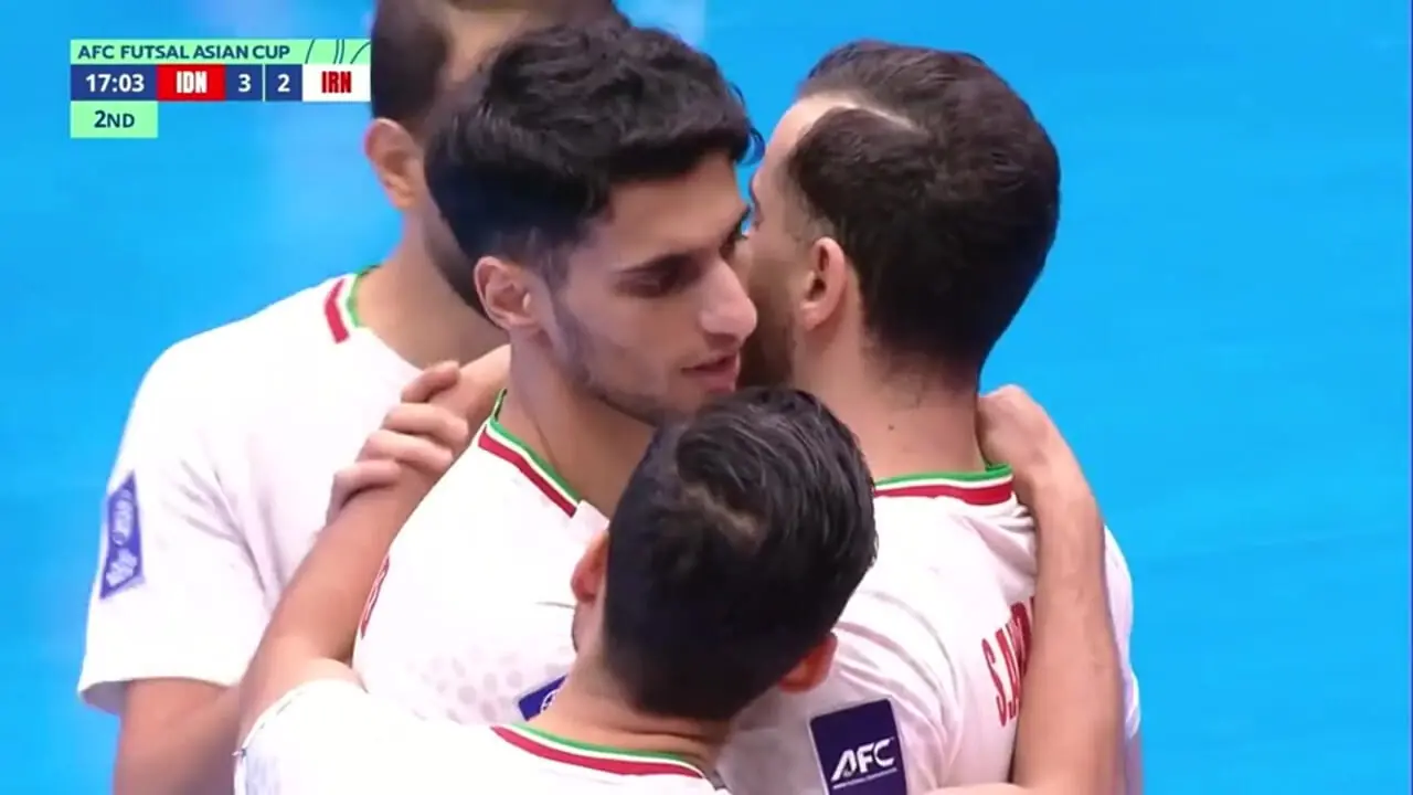 گل سوم فوتسال ایران به اندونزی