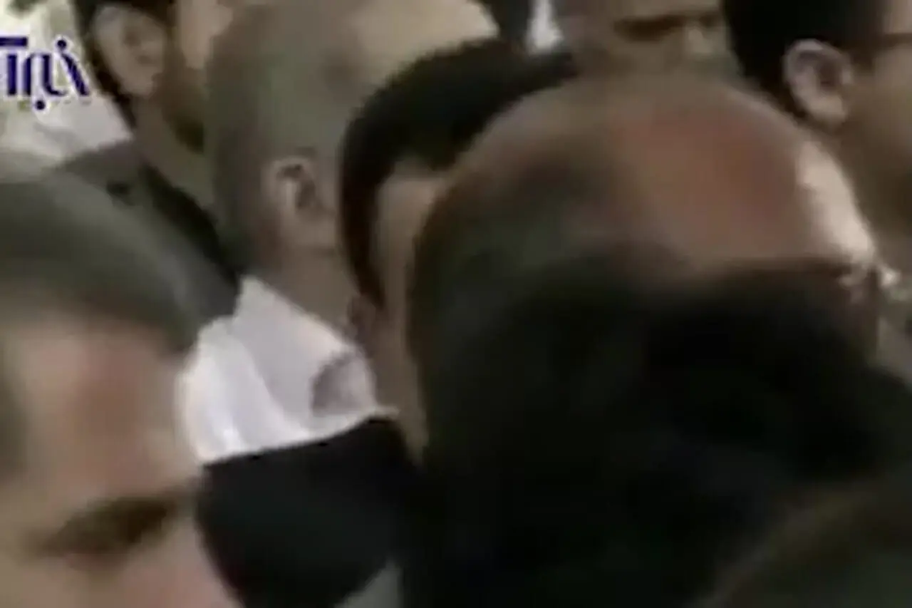 درخواست شهاب حسینی از رهبری؛ واکنش بازیگران