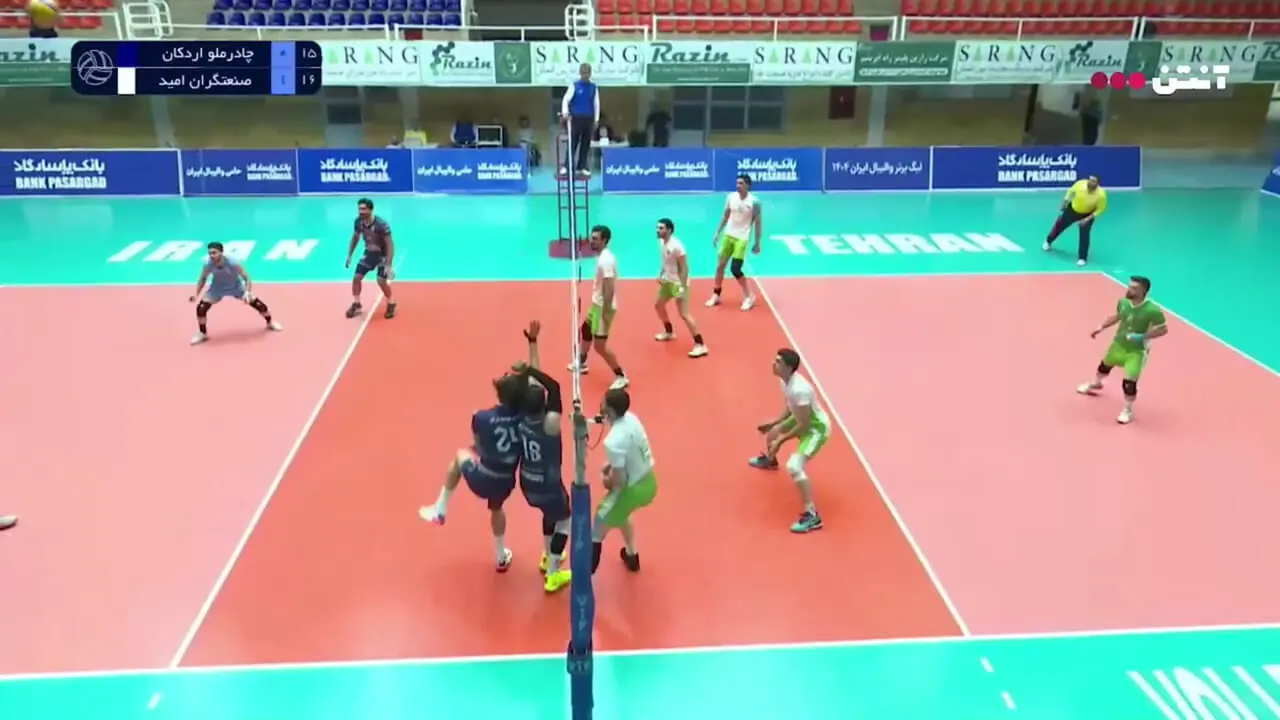 خلاصه والیبال چادرملو 0 - صنعتگران امید 3