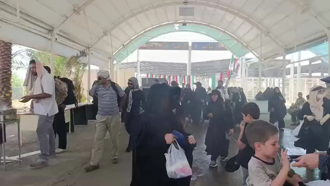 هم‌اکنون | موج بازگشت زائران از پایانه مرزی خسروی